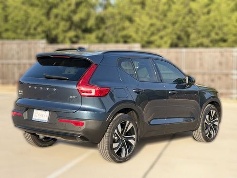 New 2026 Volvo XC40 B5 Ultra w/ Protection Package Premier AWD/4WD image 6