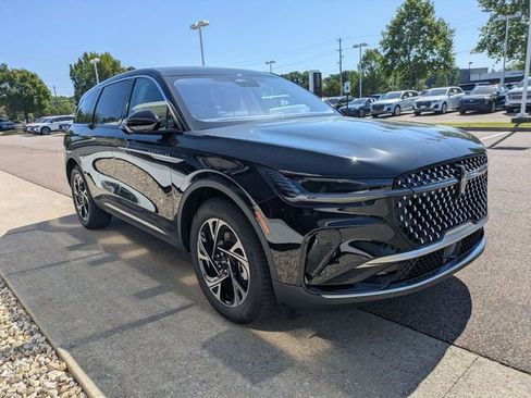 New 2026 Lincoln Nautilus Premier w/ Equipment Group 102A image 12