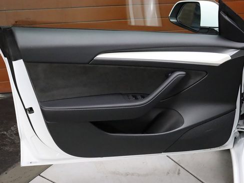 Used 2023 Tesla Model 3 Standard Range RWD image 48