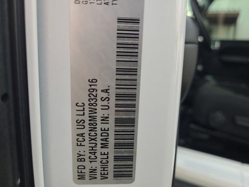 Used 2021 Jeep Wrangler Rubicon image 34