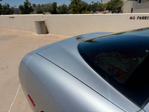 Used 1998 Chevrolet Corvette Coupe w/ Roof Pkg RWD image 31