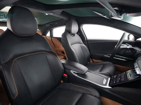 Used 2023 Lucid Air Touring image 23