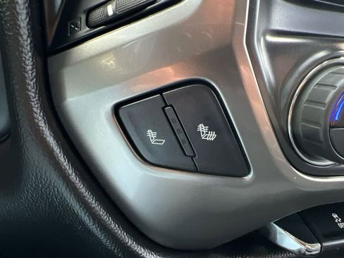 Used 2018 Chevrolet Silverado 1500 LT w/ All Star Edition AWD/4WD image 18