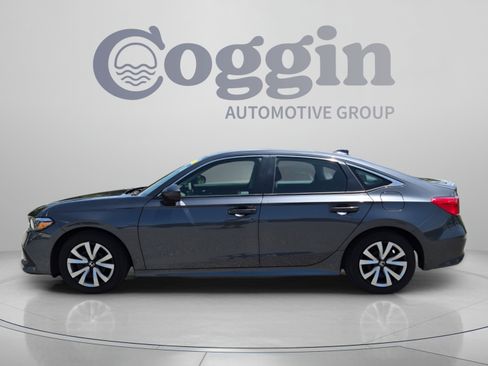 Certified 2023 Honda Civic LX image 3