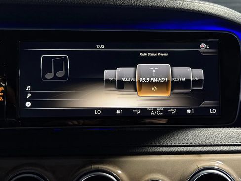 Used 2014 Mercedes-Benz S 550 Sedan image 24