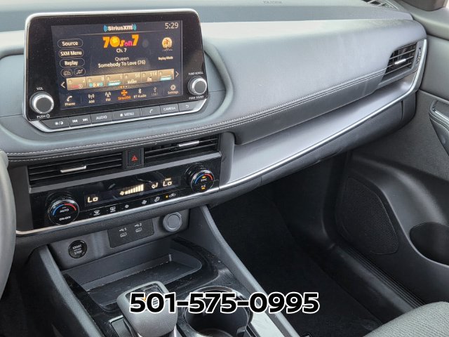 Used 2025 Nissan Rogue SV FWD image 26