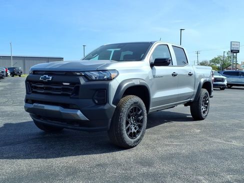 New 2026 Chevrolet Colorado Trail Boss AWD/4WD image 3