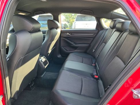 Used 2022 Honda Accord Sport image 36