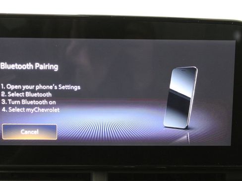 Used 2025 Chevrolet Trax LT image 29