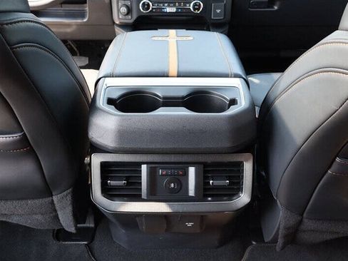 Used 2024 Ford F350 Platinum w/ Tremor Off-Road Package AWD/4WD image 29