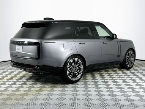 New 2025 Land Rover Range Rover SE image 5