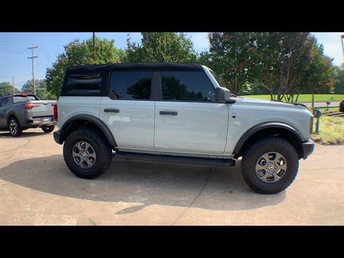 Used 2024 Ford Bronco Big Bend AWD/4WD image 9