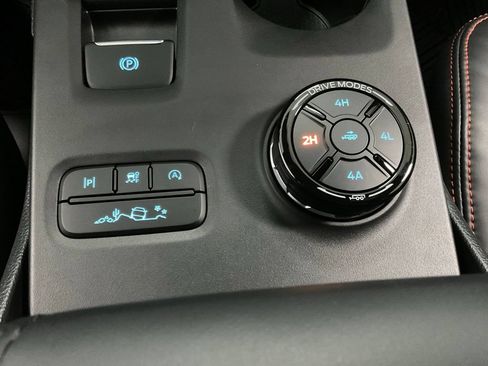 Used 2025 Ford Ranger Raptor AWD/4WD image 19