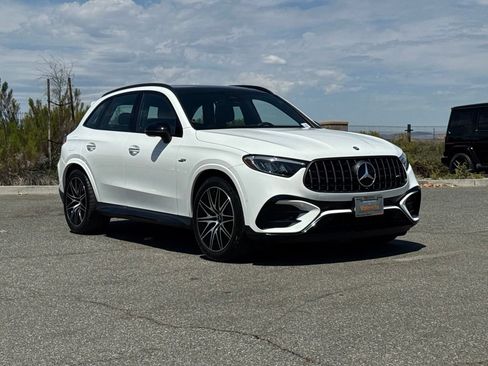 Certified 2026 Mercedes-Benz GLC 43 AMG 4MATIC image 5