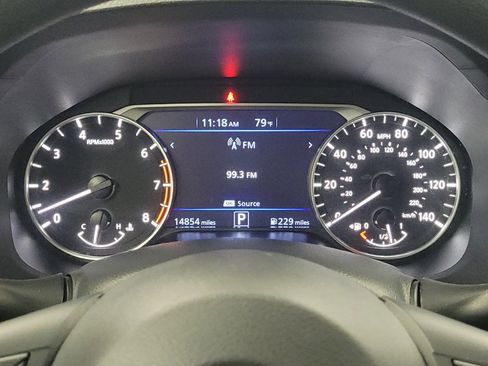 Used 2025 Nissan Altima 2.5 SV FWD image 23