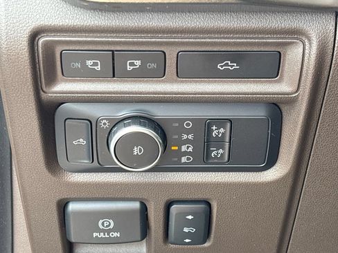 Used 2021 Ford F150 King Ranch w/ Equipment Group 601A High AWD/4WD image 26
