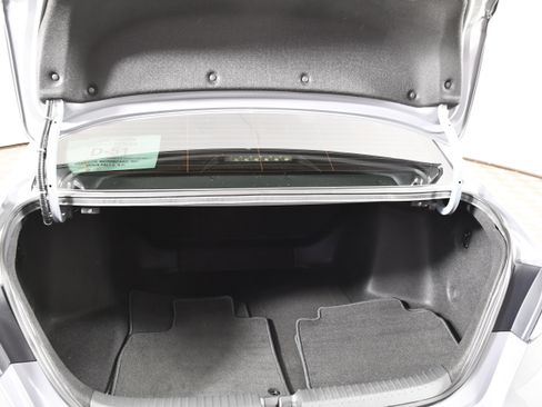 Used 2025 Honda Accord EX-L image 46