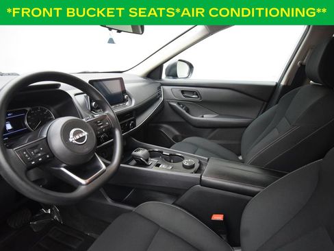 Used 2024 Nissan Rogue S AWD/4WD image 11