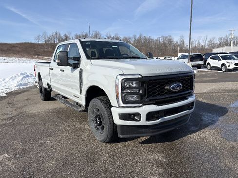 New 2026 Ford F250 XL w/ STX Appearance Package AWD/4WD image 7