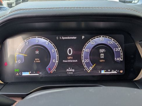 New 2025 Jeep Grand Cherokee Summit image 17