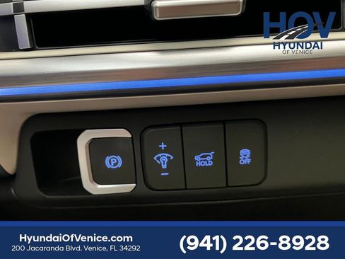 Used 2024 Hyundai Santa Fe Calligraphy image 31