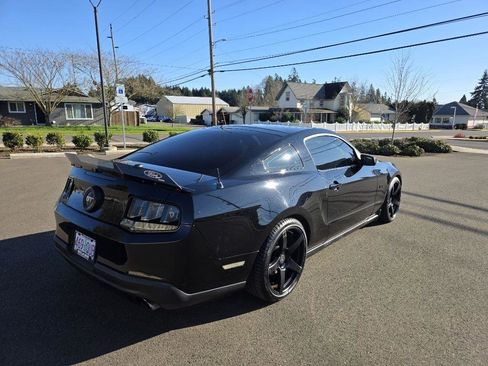 Used 2010 Ford Mustang GT image 6