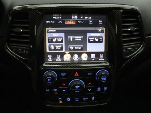 Used 2017 Jeep Grand Cherokee Altitude AWD/4WD image 23