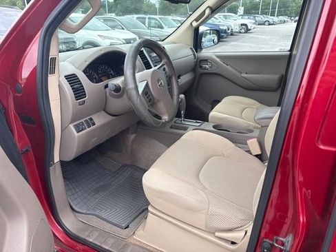 Used 2012 Nissan Frontier SV w/ SV Premium Utility Pkg RWD image 24