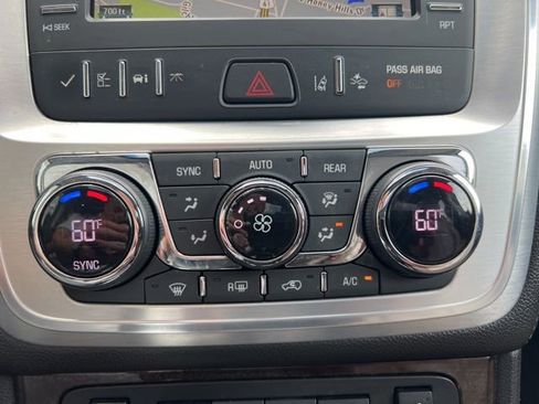 Used 2016 GMC Acadia SLT w/ Premium Edition AWD/4WD image 35