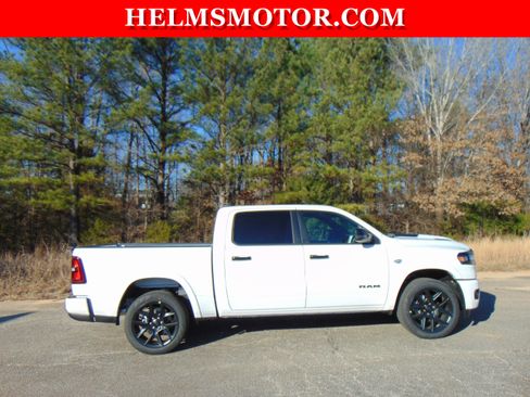 New 2026 RAM 1500 Laramie w/ Night Edition AWD/4WD image 11