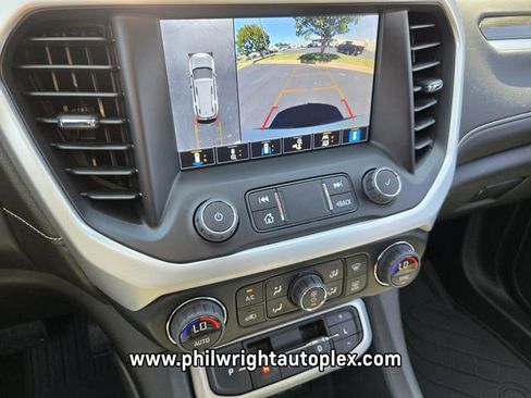 Used 2023 GMC Acadia SLT w/ Elevation Edition FWD image 25