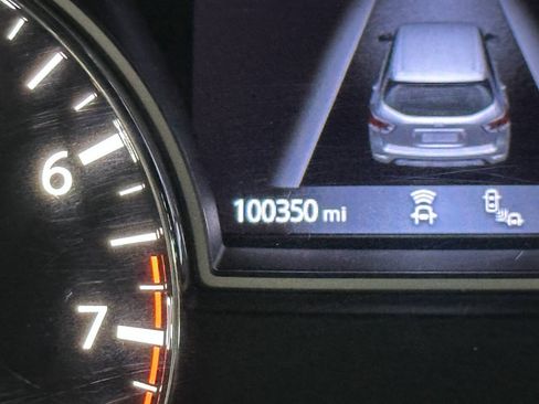 Used 2020 Nissan Pathfinder SL AWD/4WD image 26