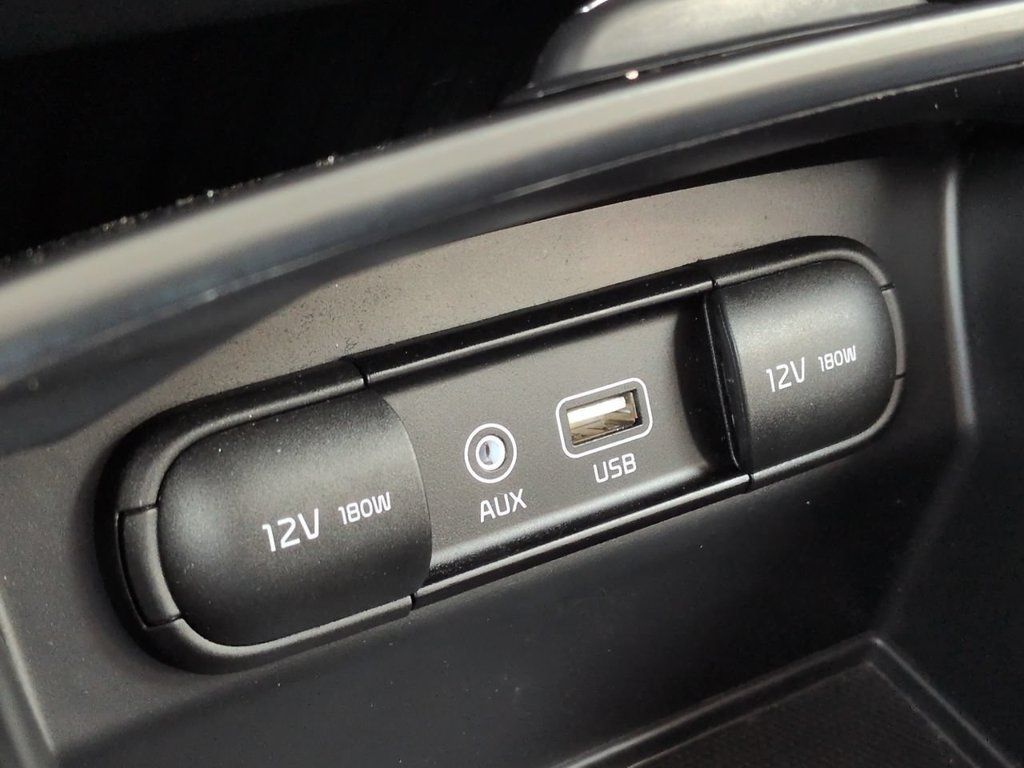 Used 2020 Kia Sorento LX AWD/4WD image 21