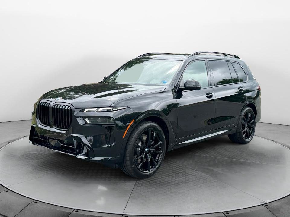 New 2027 BMW X7 xDrive40i w/ M Sport Package AWD/4WD image 3