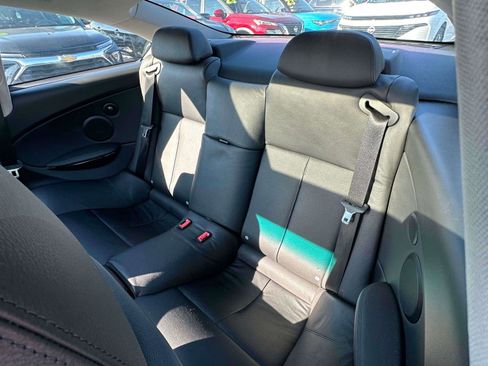 Used 2007 BMW 650i Coupe image 10