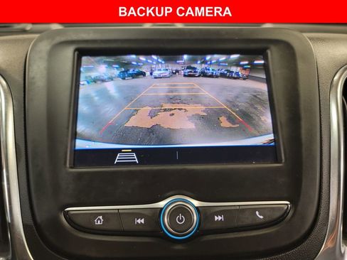 Used 2021 Chevrolet Equinox LT image 13