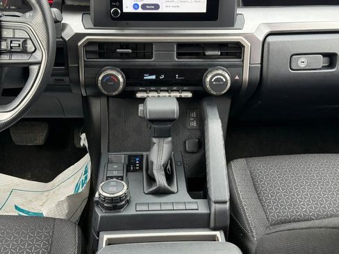 Certified 2025 Toyota 4Runner SR5 image 17