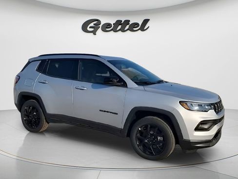 New 2026 Jeep Compass Latitude AWD/4WD image 2