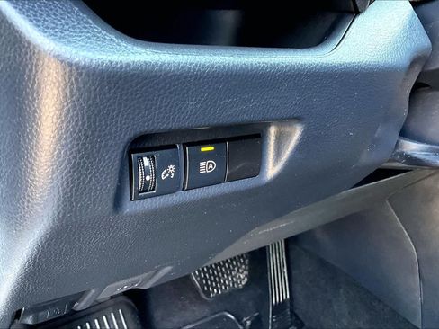 Used 2023 Toyota RAV4 LE FWD image 32