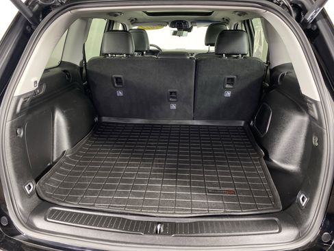 Used 2022 Jeep Grand Cherokee Limited 4xe w/ Luxury Tech Group II image 34