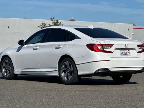 Used 2019 Honda Accord EX image 7