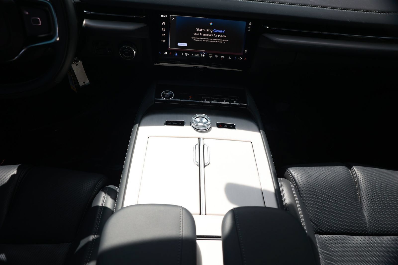 Used 2025 Lincoln Navigator L Reserve w/ Jet Appearance Package AWD/4WD image 36
