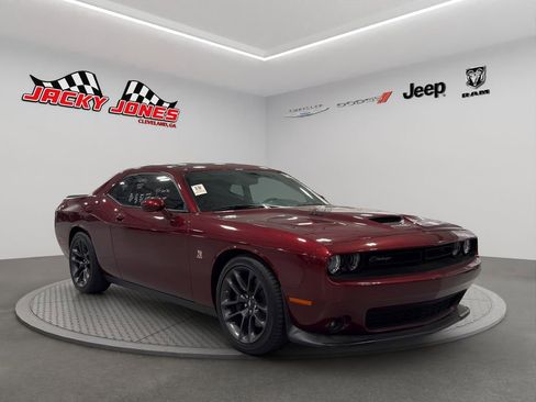 Used 2021 Dodge Challenger R/T Scat Pack image 11