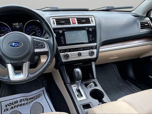 Used 2015 Subaru Outback 2.5i Limited AWD/4WD image 6
