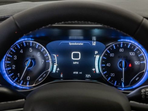 New 2026 Chrysler Pacifica Select FWD image 13
