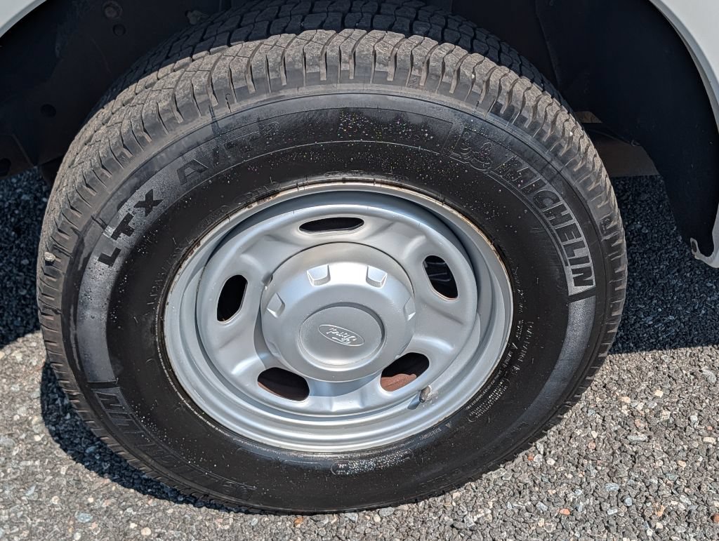 Used 2013 Ford F250 XL RWD image 23