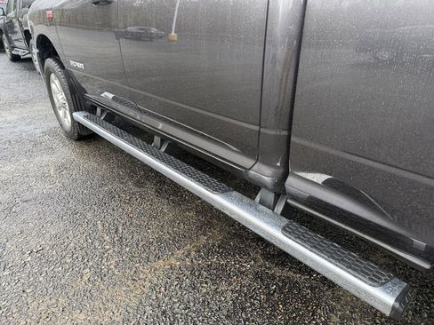 Used 2019 RAM 2500 Big Horn image 35