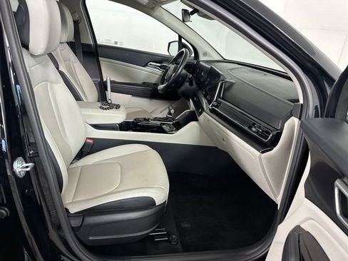 Used 2023 Kia Sportage EX image 28