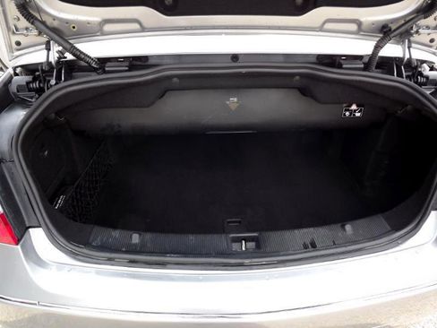 Used 2011 Mercedes-Benz E 350 Cabriolet image 25