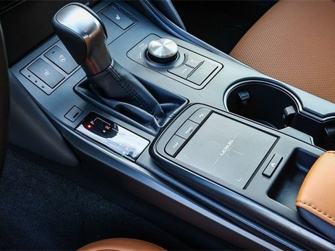 Used 2025 Lexus IS 350 F Sport image 22